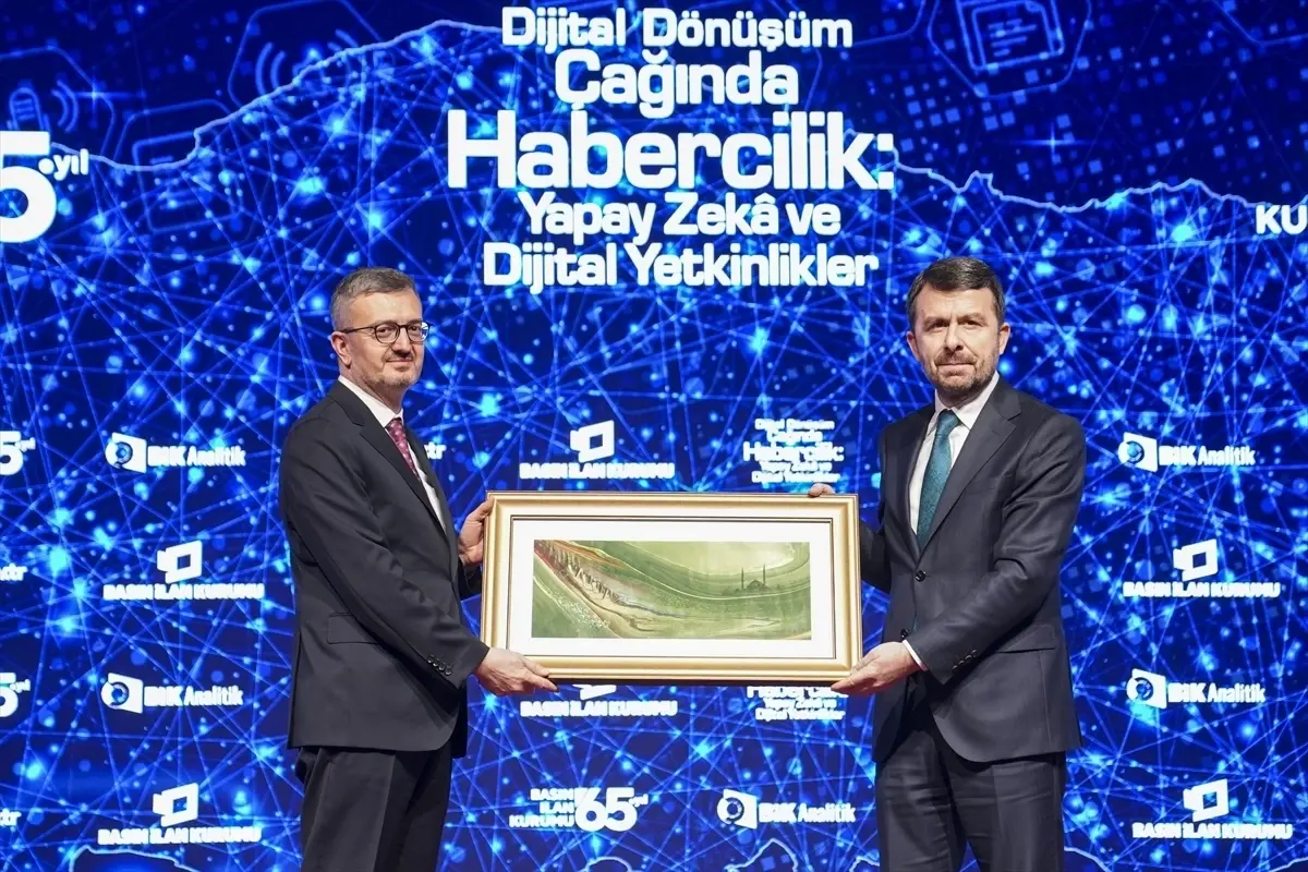 Dijital Dönüşüm Panelinde Yapay Zeka ve Gazetecilik: Uzmanlar Geleceği Tartıştı