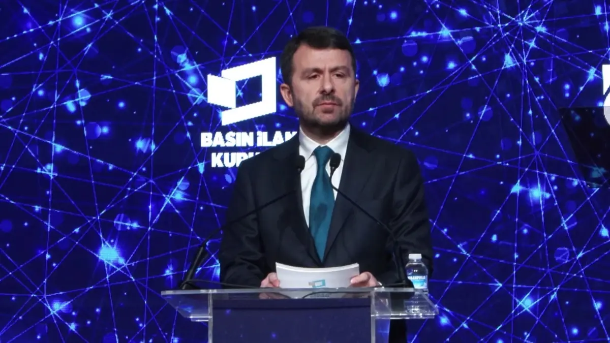 Dijital Dönüşüm ve Yapay Zeka: Gazetecilikte Yeni Ufuklar Paneli