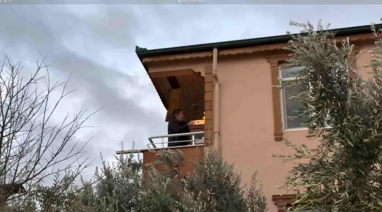 İznik’te Çatı Katı Yangını Hızlı Müdahale ile Söndürüldü