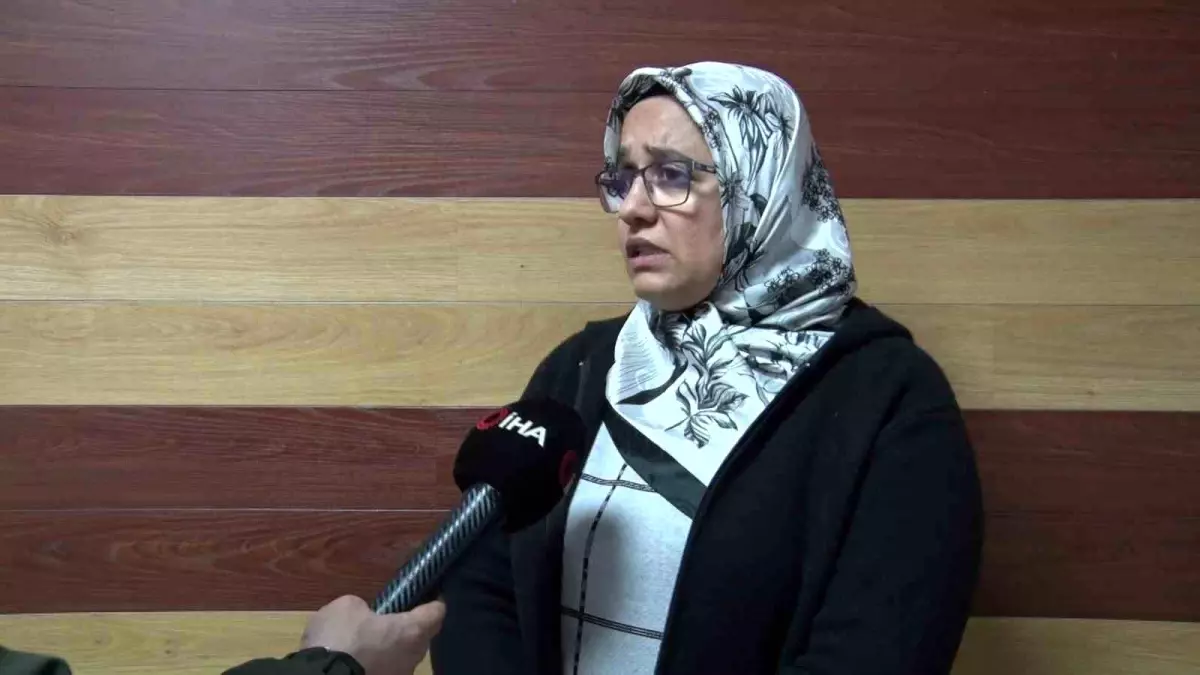 Bursa’da Öğretmen, Sahte Jandarma Komutanına 770 Bin Lira Kaptırdı