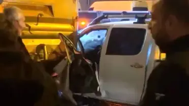 Batman’da Pikap ve Kamyonet Çarpıştı: Sürücü Hastaneye Sevk Edildi