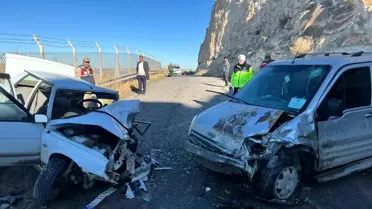 Şanlıurfa’da İki Araç Çarpıştı: 3 Yaralı ve Soruşturma Başlatıldı