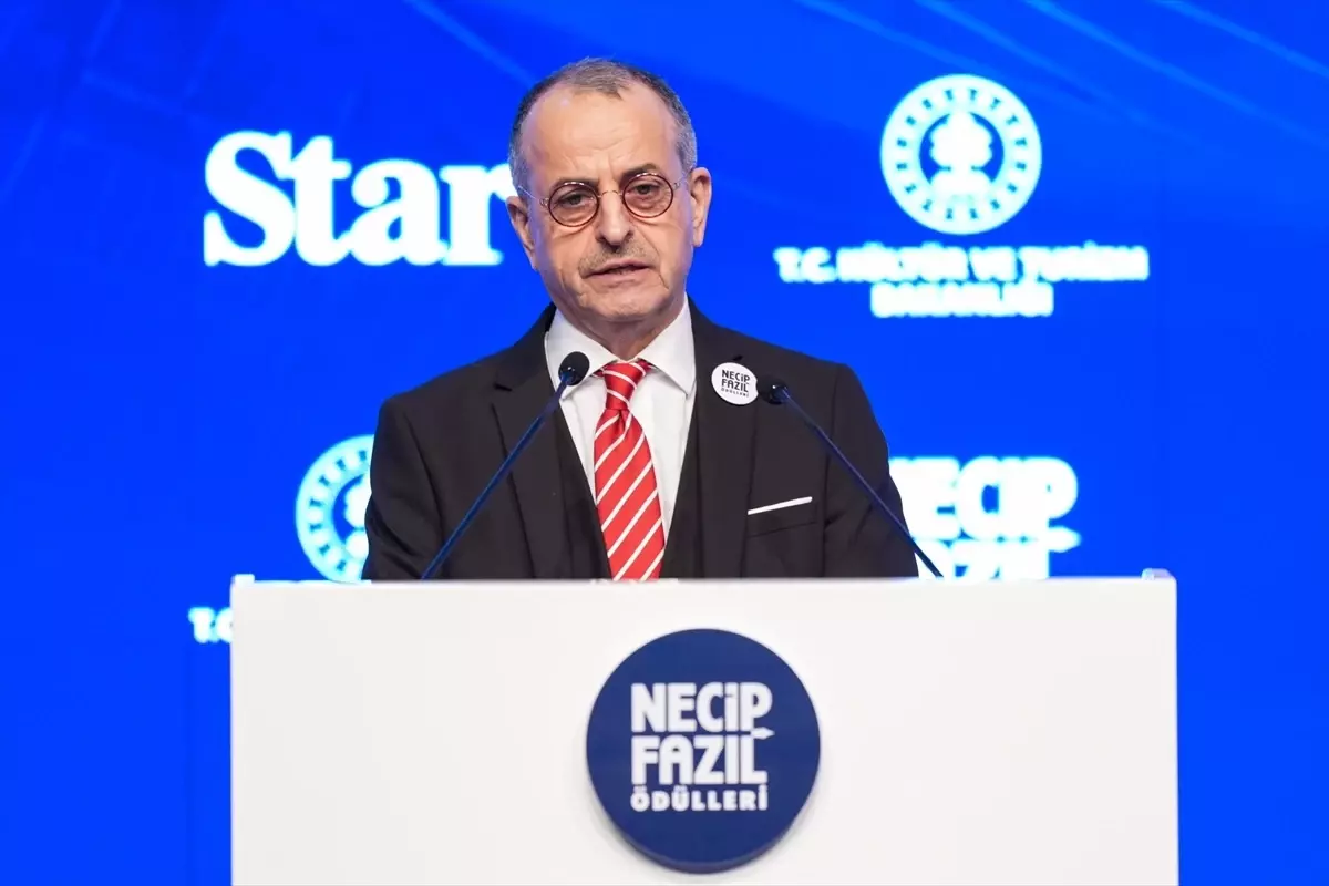 12. Necip Fazıl Ödülleri Sahiplerini Kabul Etti: Atatürk Kültür Merkezi'nde Görkemli Tören