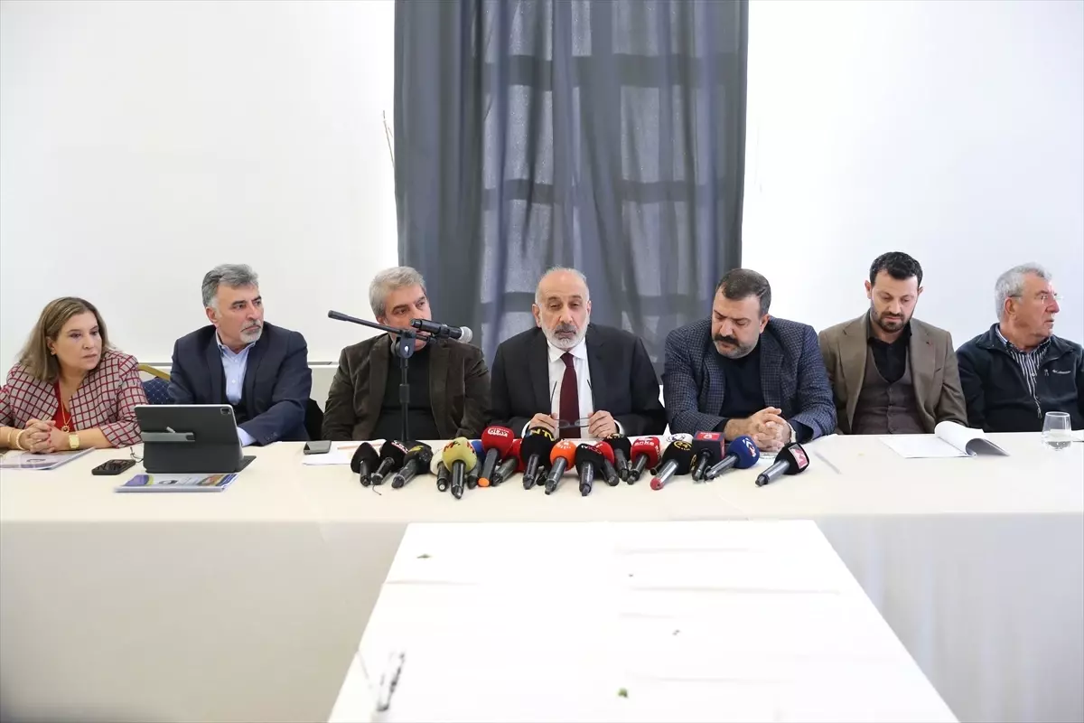 Diyarbakır Ekonomik Vurgularla Gazetecilere Özel Kutlama