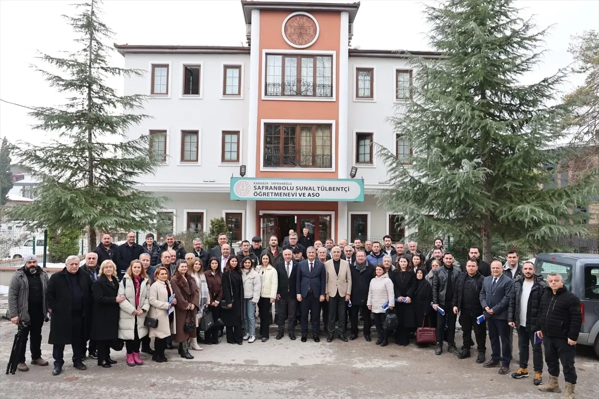 Vali Yavuz, Çalışan Gazeteciler Günü'nde Basınla Buluştu ve Veda Etti