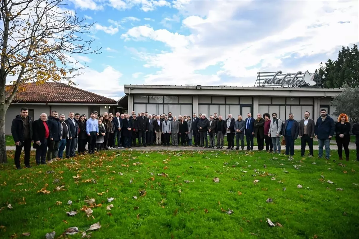 Kocaeli Valisi İlhami Aktaş, Çalışan Gazeteciler Günü'nde Basın Mensuplarıyla Buluştu