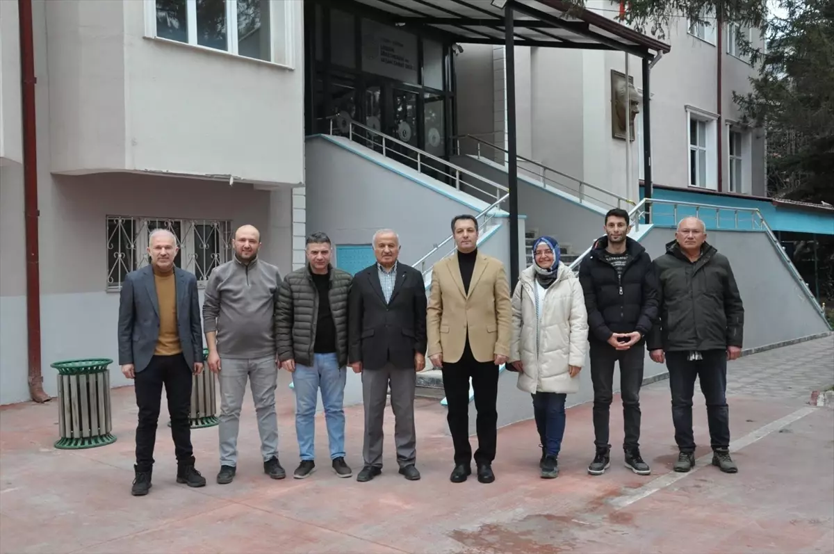 Sorgun’da Kaymakam Canpolat’tan Çalışan Gazeteciler Günü Kutlaması