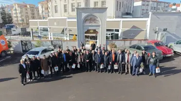 Etkinlikte konuşma yapan Belediye Başkanı Evren Dinçer