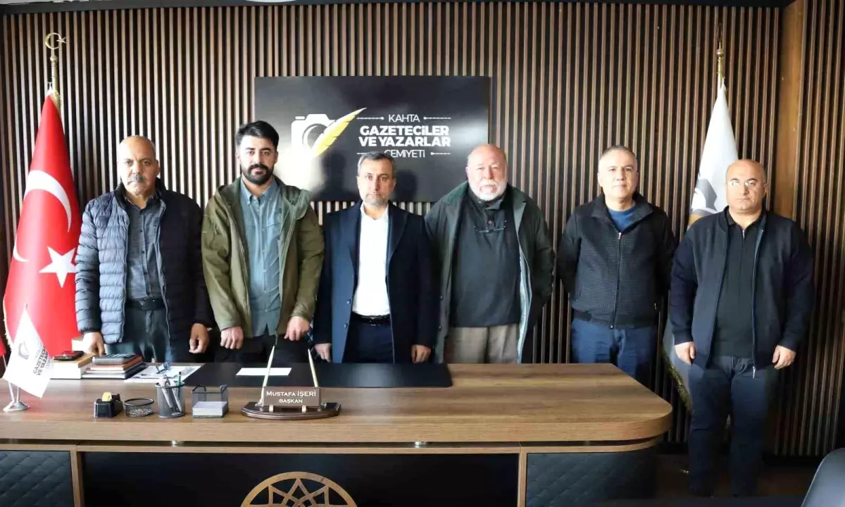 Gazeteciler Günü'nde Gazze'ye Destek: Basın Özgürlüğü İçin Ortak Ses