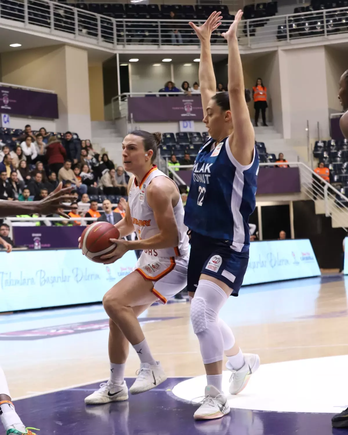 Galatasaray, Çağdaş Faktoring ile 66-64 Skorla Türkiye Kupası Finaline Yükseldi