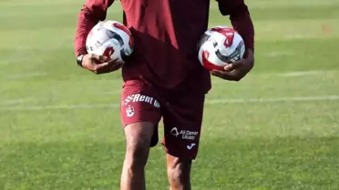 Chibuike Nwaiwu, Trabzonspor’da Olmanın Keyfini Yaşıyor