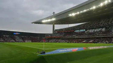 Süper Kupa Finali Heyecanı: Galatasaray ve Fenerbahçe Taraftarları Stadyumu Dolduruyor
