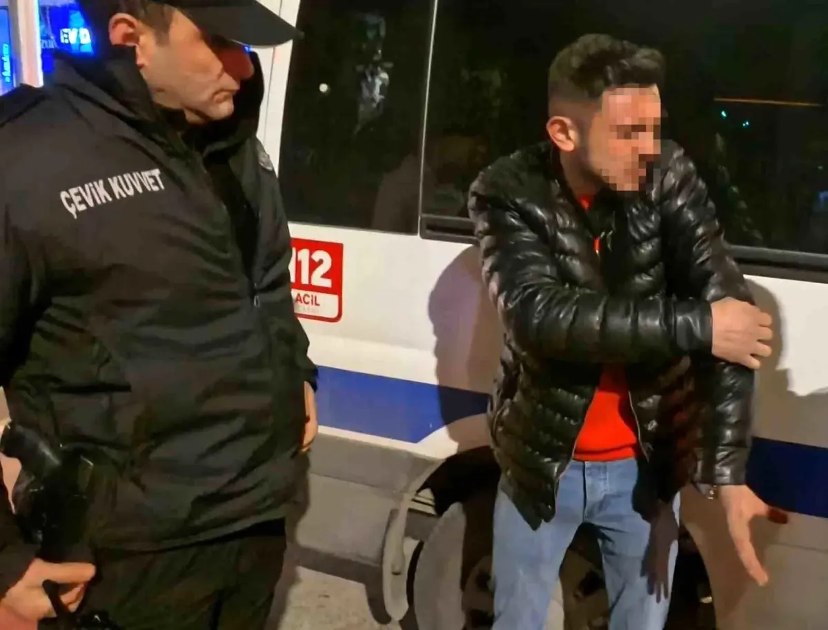 Aksaray’da Genç Sürücü Bıçaklı Saldırıyla Karşılaştı