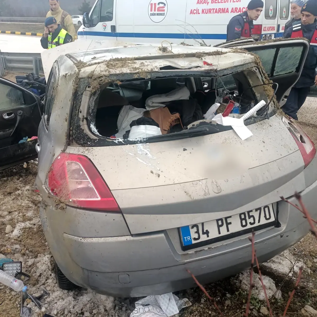 Kastamonu Araç’ta Takla Atan Otomobil Sürücüsü Hastaneye Kaldırıldı