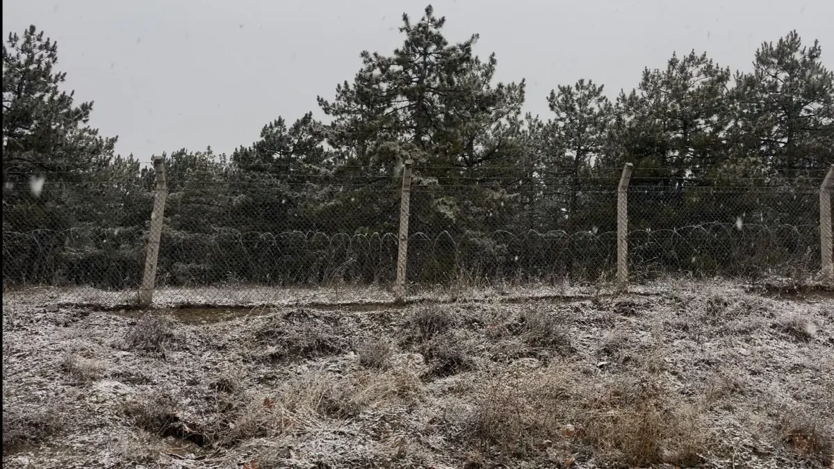Ankara’da Kar Yağışı Şehri Etkiledi