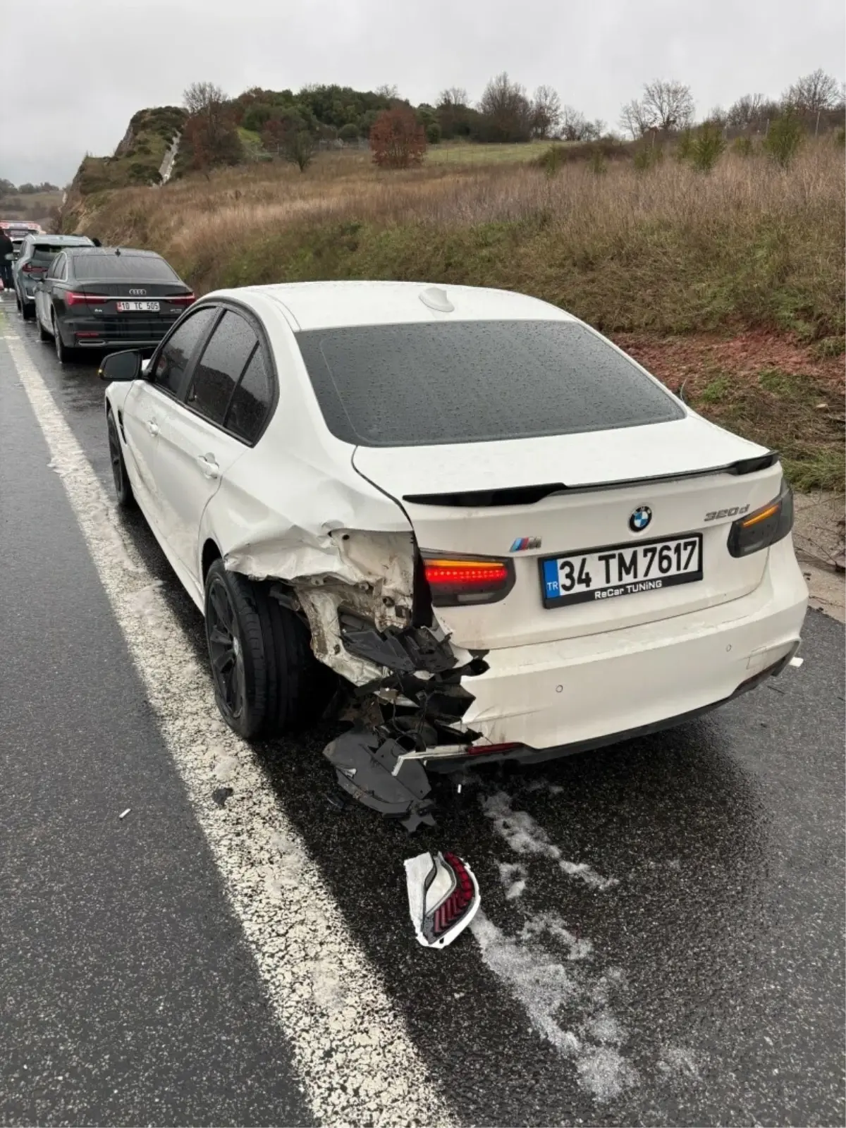 Balıkesir'de Zincirleme Trafik Kazası: 1 Ölü, 10 Yaralı