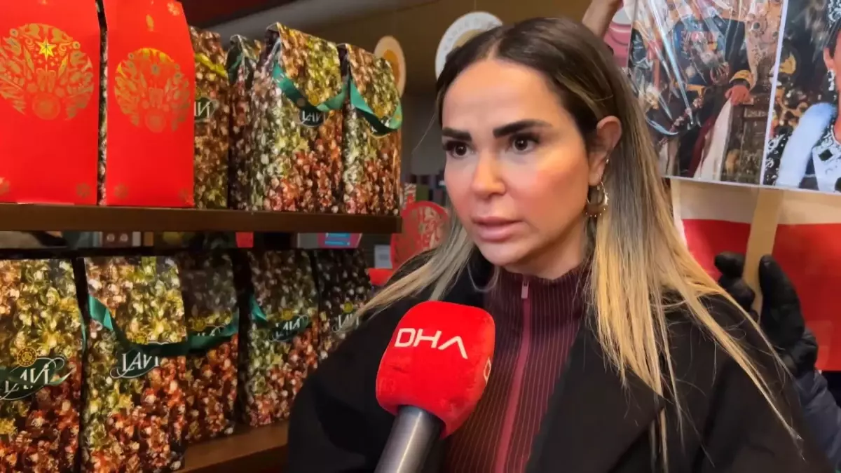 İstanbul’da İranlı Göçmenler Protestolara Destek İçin Toplandı