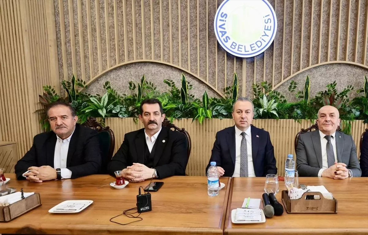 Sivas Belediye Başkanı Adem Uzun’dan Çalışan Gazeteciler Günü’ne Özel Tebrik