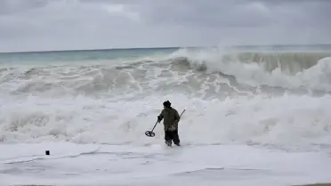 Kahverengi suyuyle Ölüdeniz