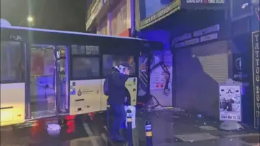 Kaza anındaki otobüs ve bina