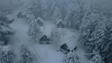 Demirci'de Bembeyaz Kış: Yüksek Kesimlerde Kar Keyfi