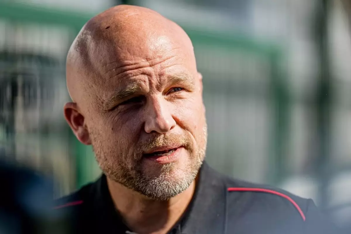 Borussia Mönchengladbach, Galatasaray'ın Genç Transferini Teklif Almadan İstanbul'a Götürülmesinden Şaşkın