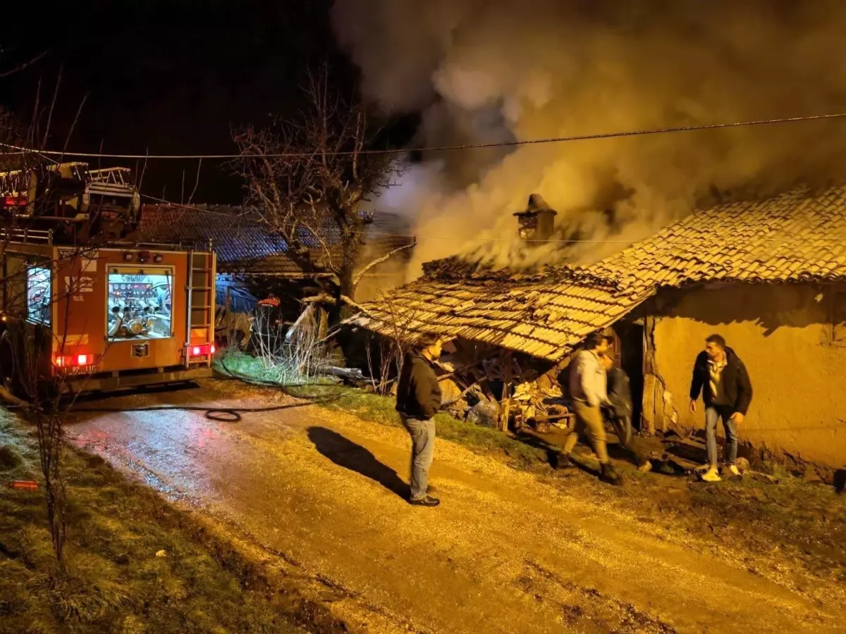 Bilecik Gölpazarı'nda Baca Yangını Hızlıca Kontrol Altına Alındı
