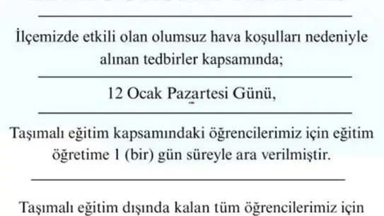 Şarköy'de okul otobüsü kar altında