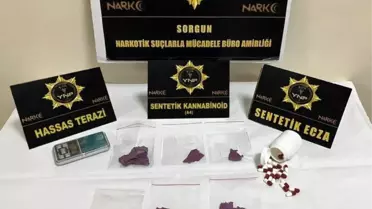 Ele geçirilen uyuşturucu ve hassas terazi