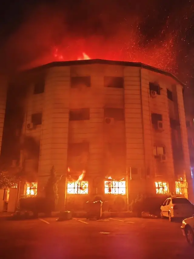 İran jetleri sinyal bozucu ekipmanla