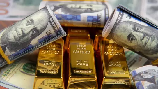 Altın Fiyatları Rekor Kırdı: Ons 4601 Dolar, Gram 6.380 TL'ye Ulaştı