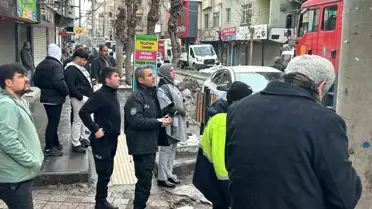 Yangın sonrası yanan apartman