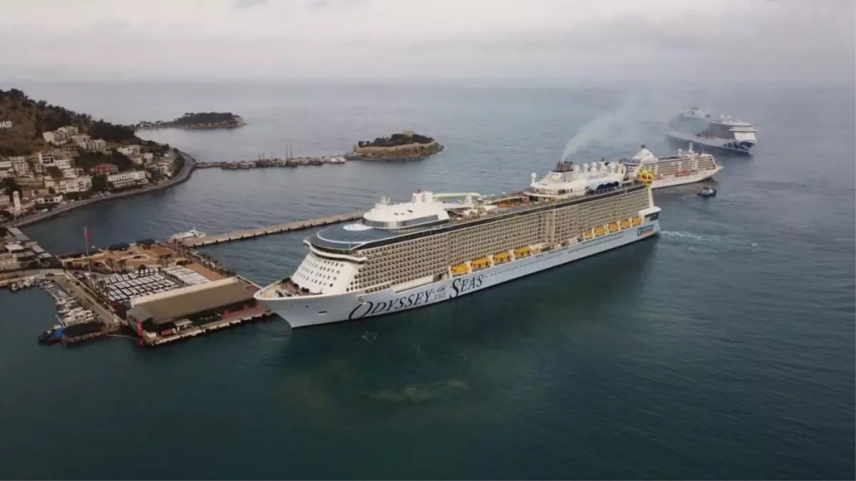 2025’te Türkiye Limanlarına Gelen Kruvaziyer Yolcu Sayısı 2 Milyonu Aştı