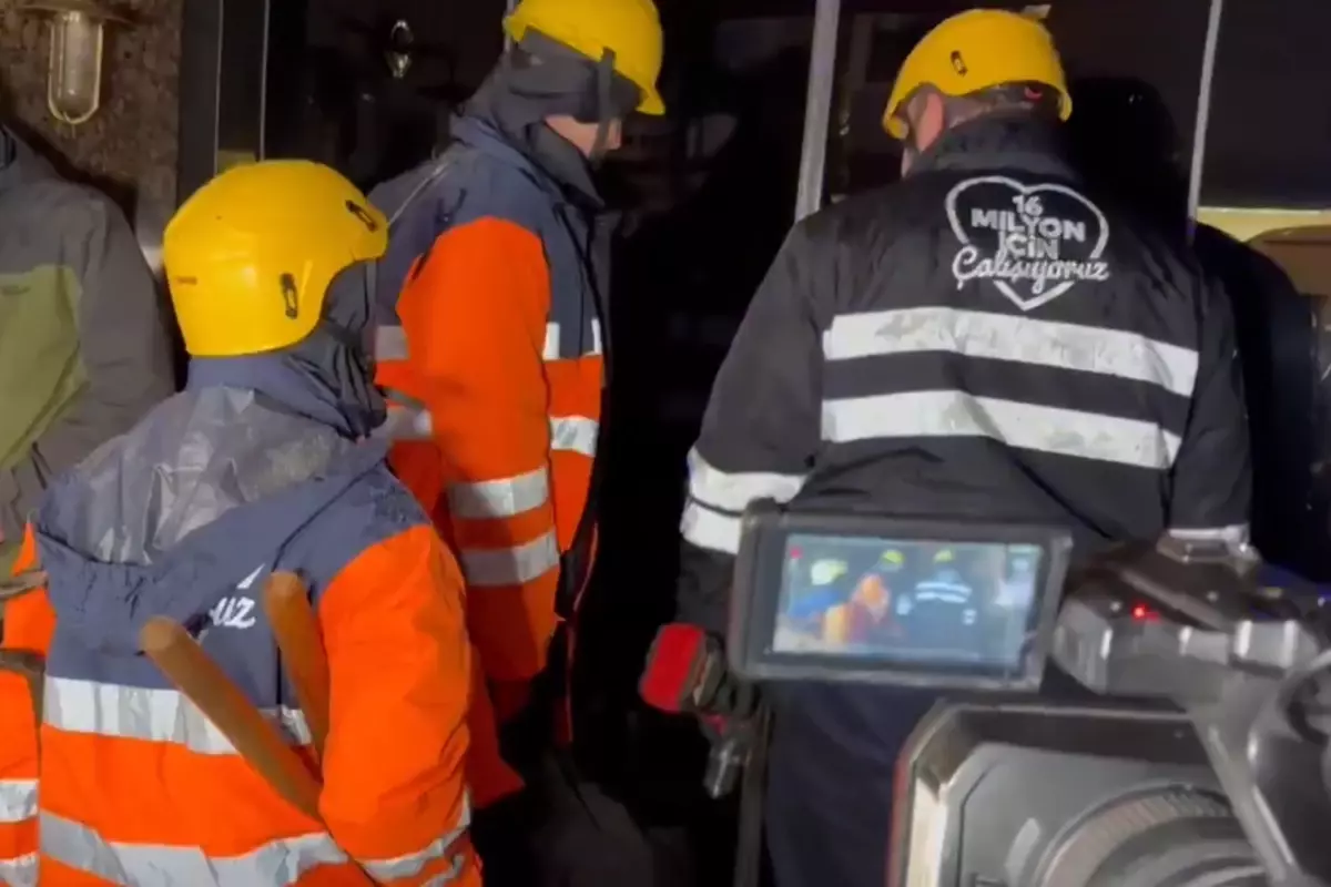 Bebek Hotel’de Kaçak Yapı Yıkımı Gerçekleşti