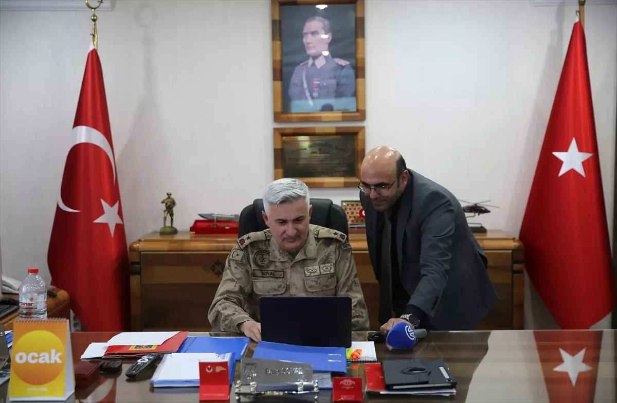 Bitlis Jandarma Komutanı Tuğgeneral Barış Soyal, Yılın Kareleri Oylamasına Katıldı