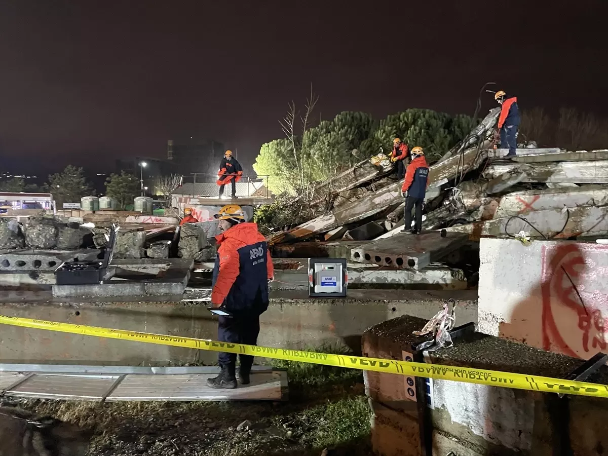 Bursa’da 6,7 Şiddetindeki Deprem Senaryosu ile Kapsamlı Tatbikat Gerçekleştirildi