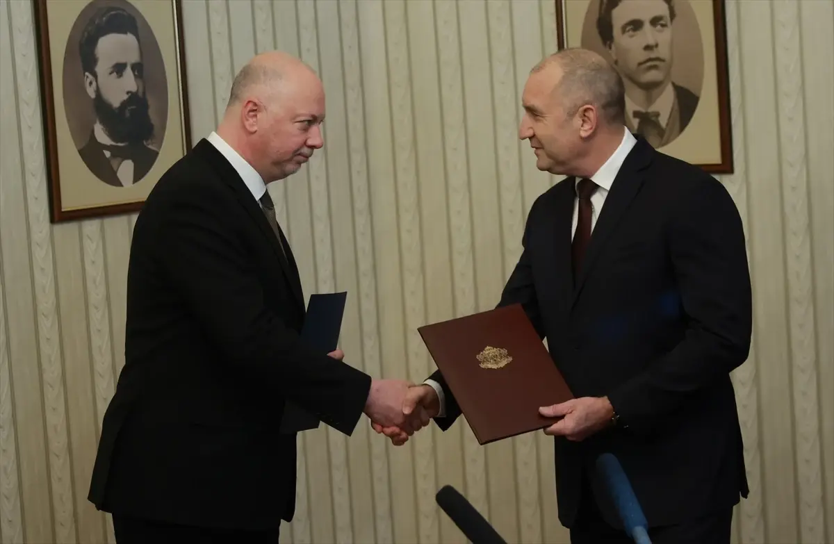 Bulgaristan’da Hükümet Krizi Derinleşiyor: Erken Seçim Sinyalleri Güçleniyor