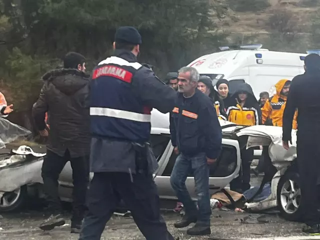 Kazada yaralıların hastane tedavisi