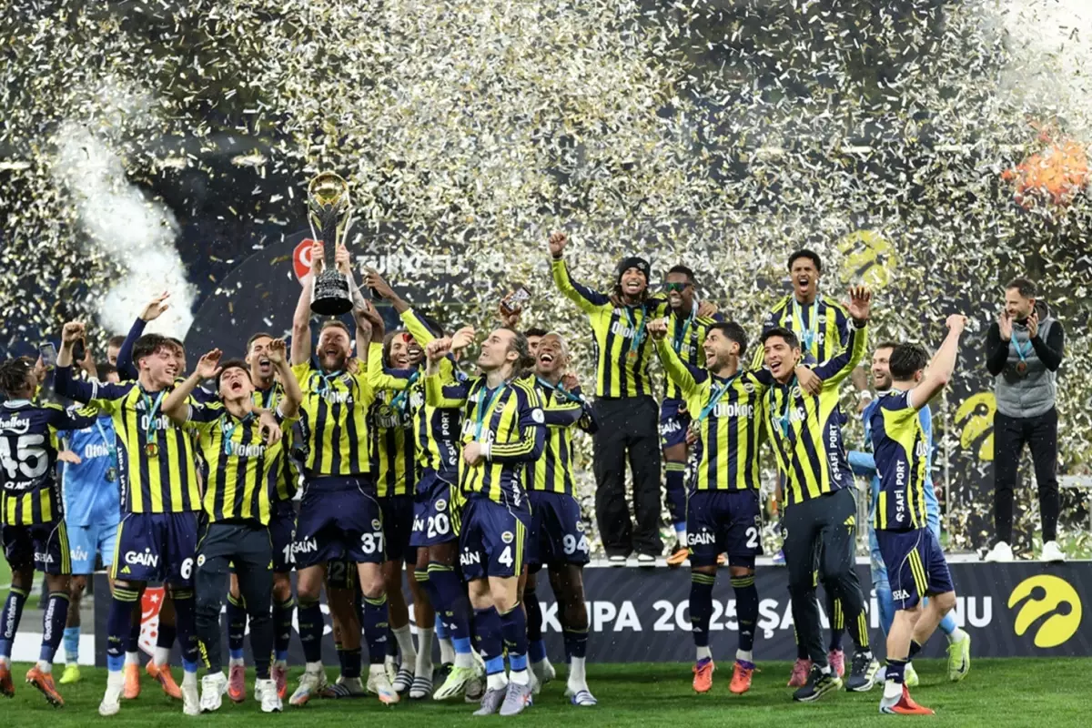 Fenerbahçe, Süper Kupa Zaferiyle 100 Milyon TL Gelir Elde Etti
