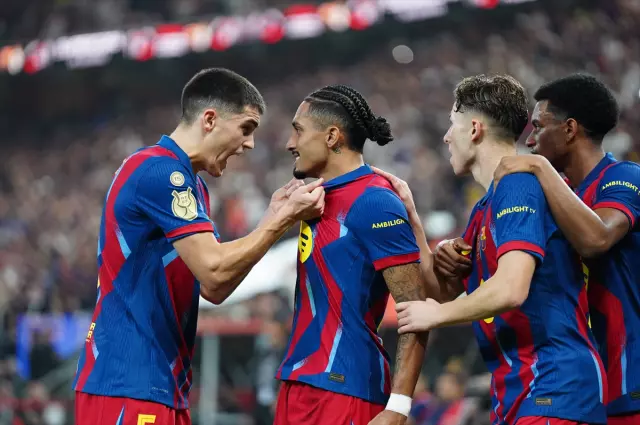 Maçın sonunda kutlama