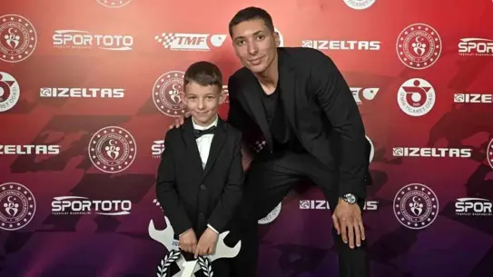 Yarış pistinde Poyraz Kalender