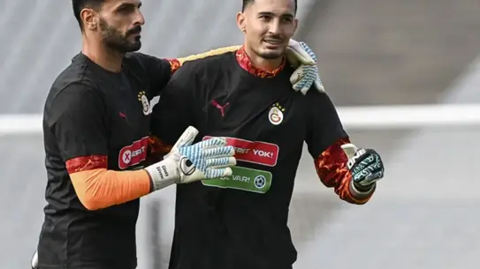 Uğurcan Çakır maç öncesi hazırlık anı