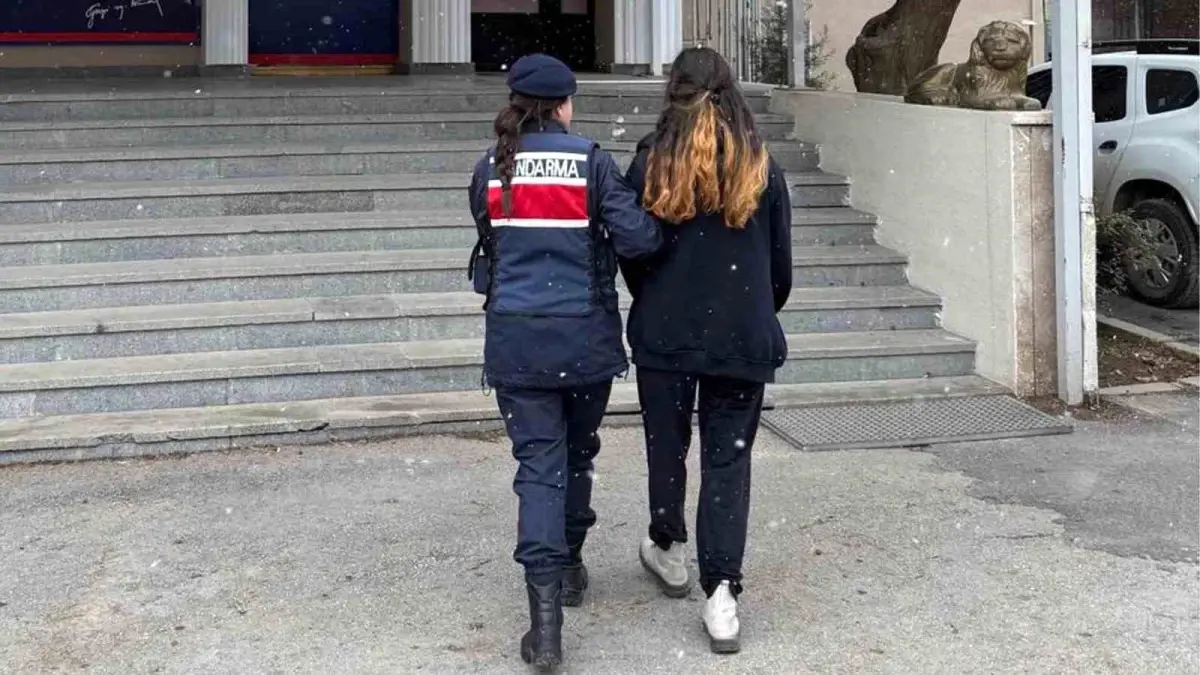 Kırıkkale'de 80 Yıllık Hapis Cezalı Şüpheli Jandarma Tarafından Yakalandı