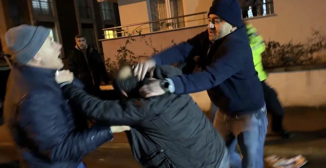 Erbaa’da Yangın Sonrası Çıkan Kavga Gözler Önünde: Bir Yaralı