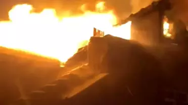 Hodul Köyü'nde Çatı Yangını Büyük Maddi Zarar Yarattı