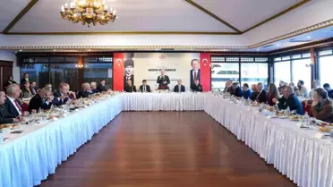 İstanbul Valisi Davut Gül'den Su Temini Açıklaması: "Şehirde Su Krizi Yok"