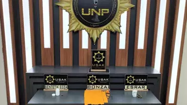 Operasyon sonrası ele geçirilen uyuşturucu maddelerin fotoğrafı