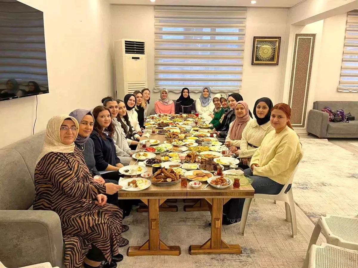 Aydın Yurtlarında Sınav Stresine Karşı Moral Akşamları Başladı