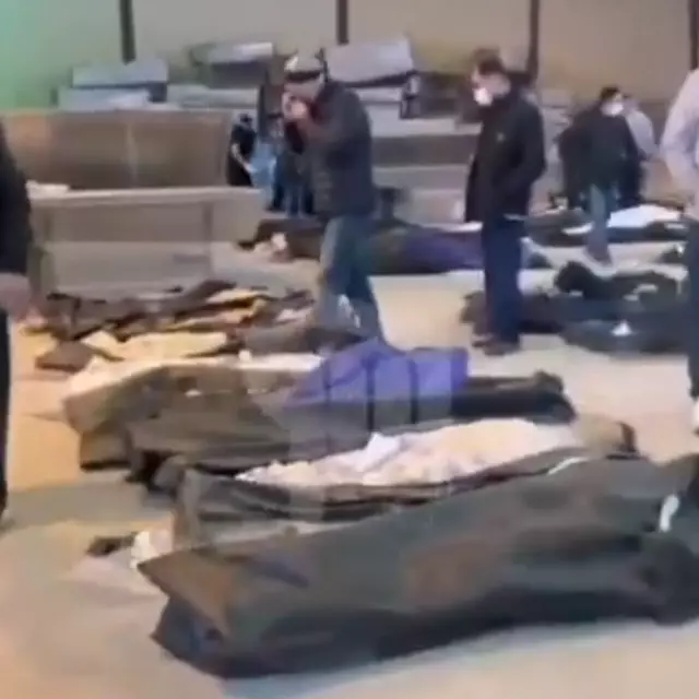 İran’da protesto sonrası yıkılmış binalar