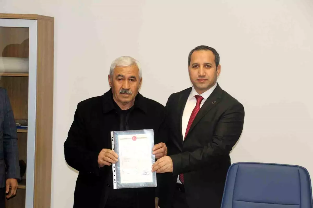 Şırnak’ta Seslice Köyü’ne 32 Yıllık Bekleyiş Son Buldu: Tapular Dağıtıldı